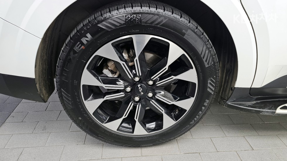2022 - kia carnival