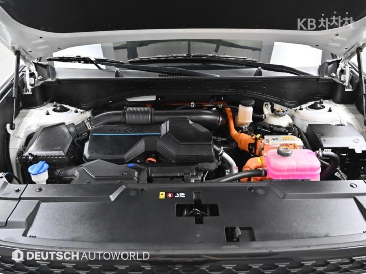 Hyundai Santa Fe The Hybrid MX5 1.6T HEV 2WD Calligraphy 7