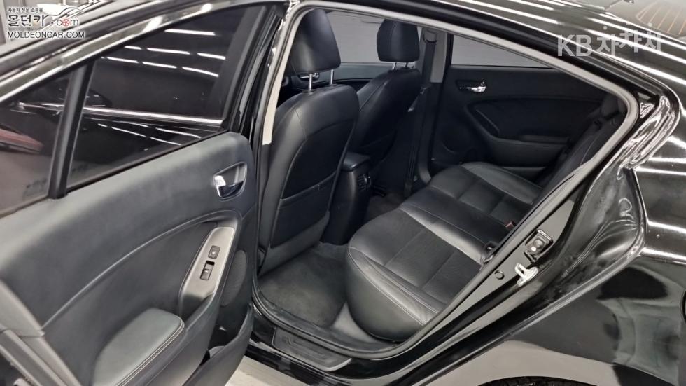 2014 - kia k3