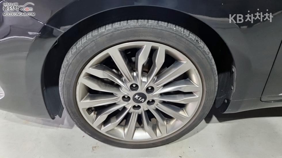 2020 - kia k7