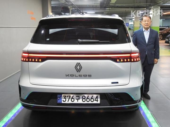 Renault Koleos E-Tech Hybrid Esprit Alpine 6