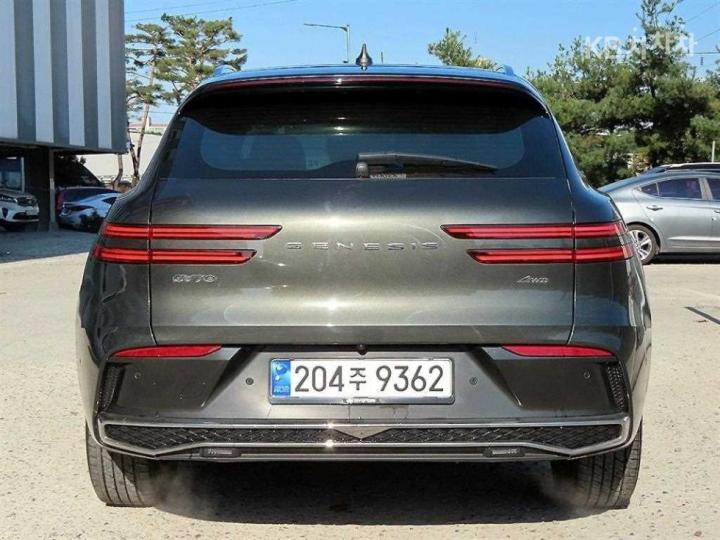 Genesis GV70 Gasoline 2.5T AWD 5