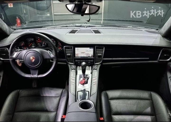 Porsche Panamera 3.0 Diesel 970 8
