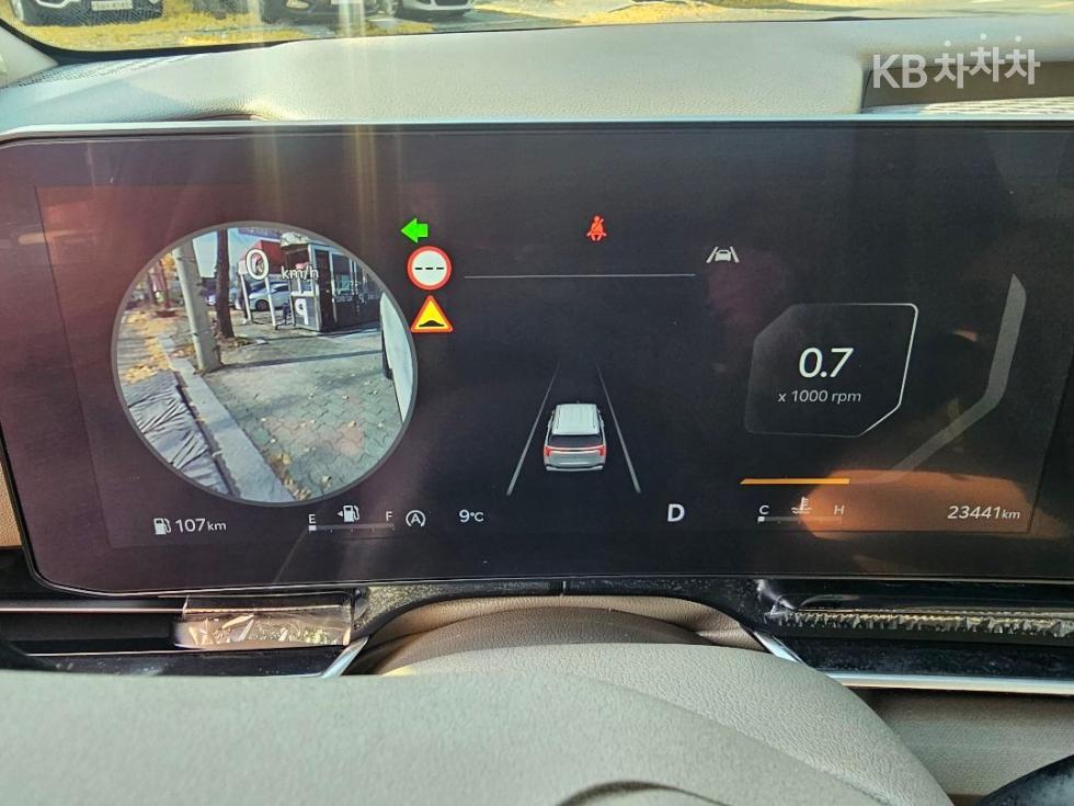 2025 - kia carnival