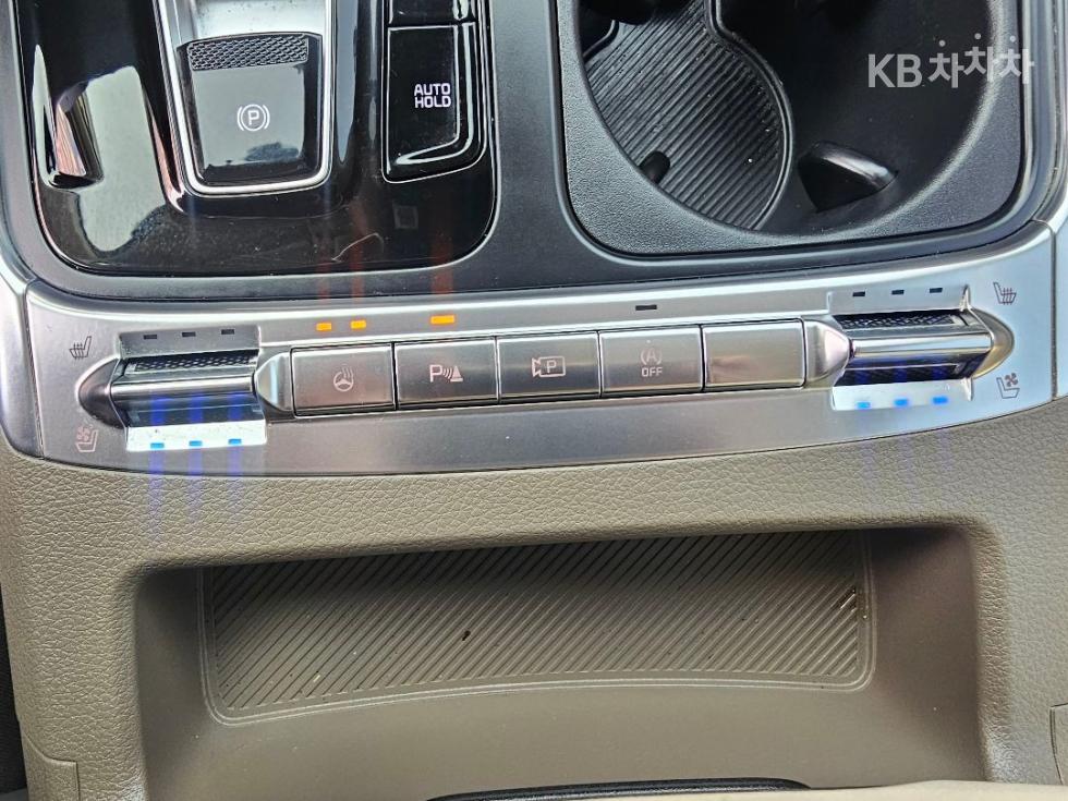 2025 - kia carnival