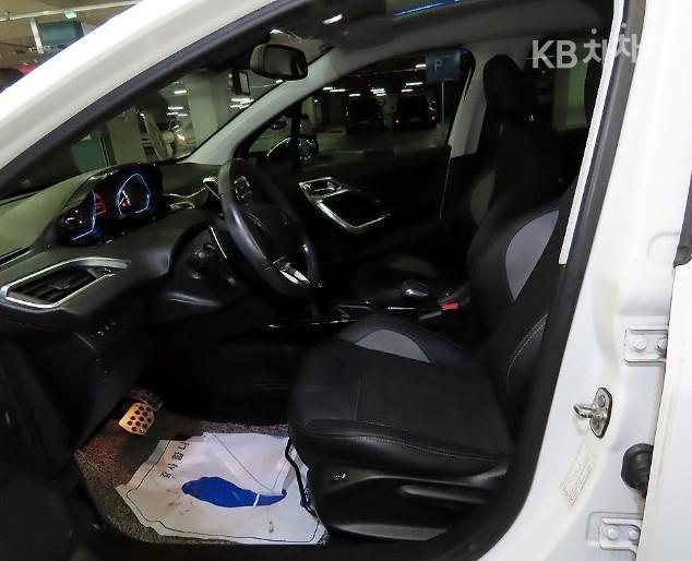 Peugeot 2008 1.6 BlueHDi Pellin - фото 6