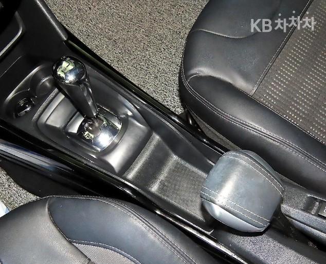 Peugeot 2008 1.6 BlueHDi Pellin - фото 12