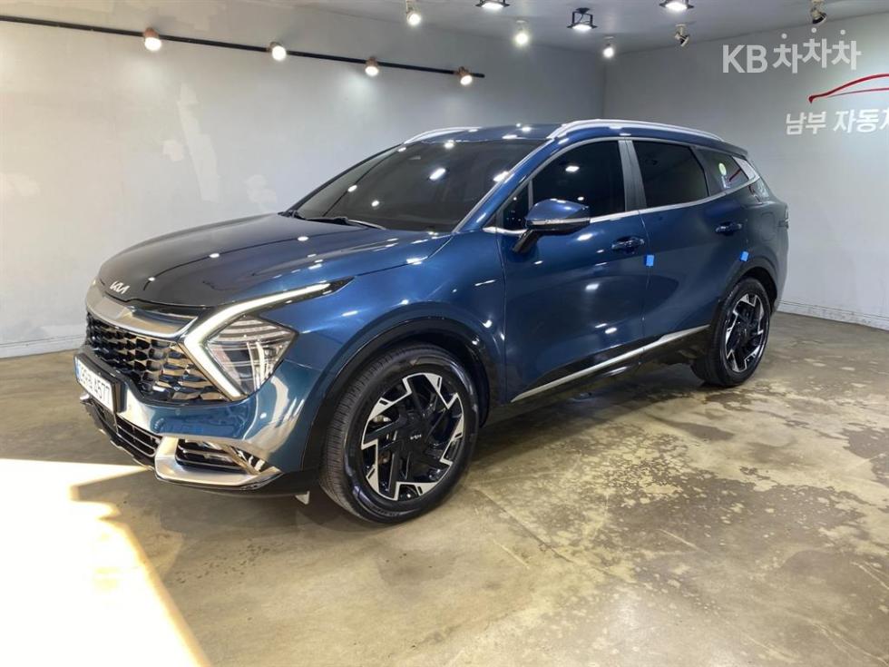 2022 - kia sportage