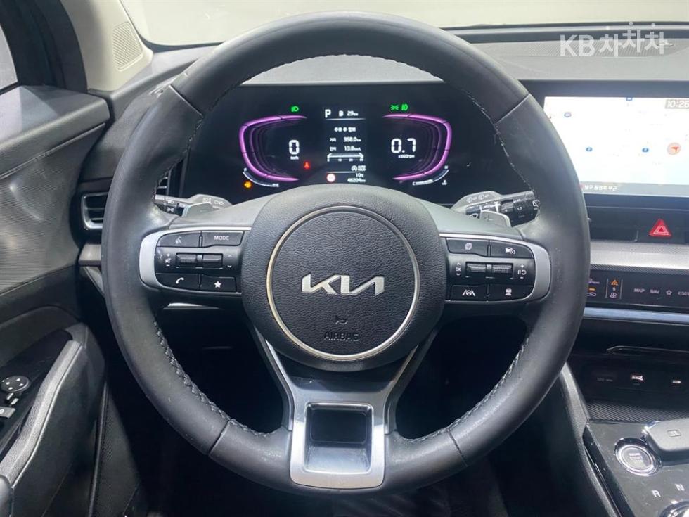 2022 - kia sportage