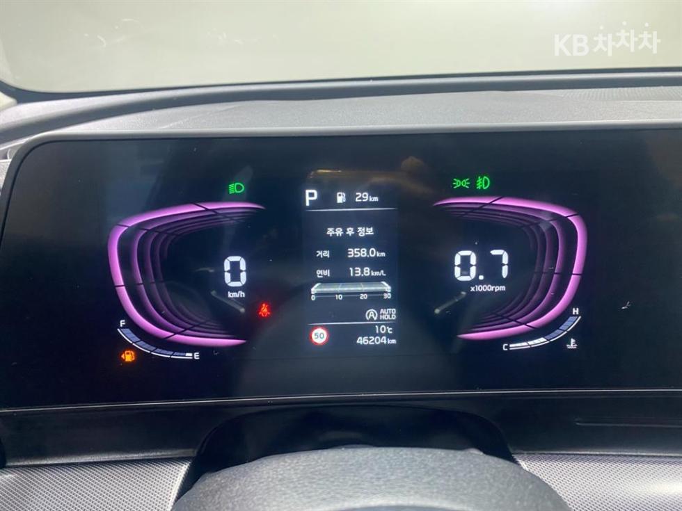 2022 - kia sportage