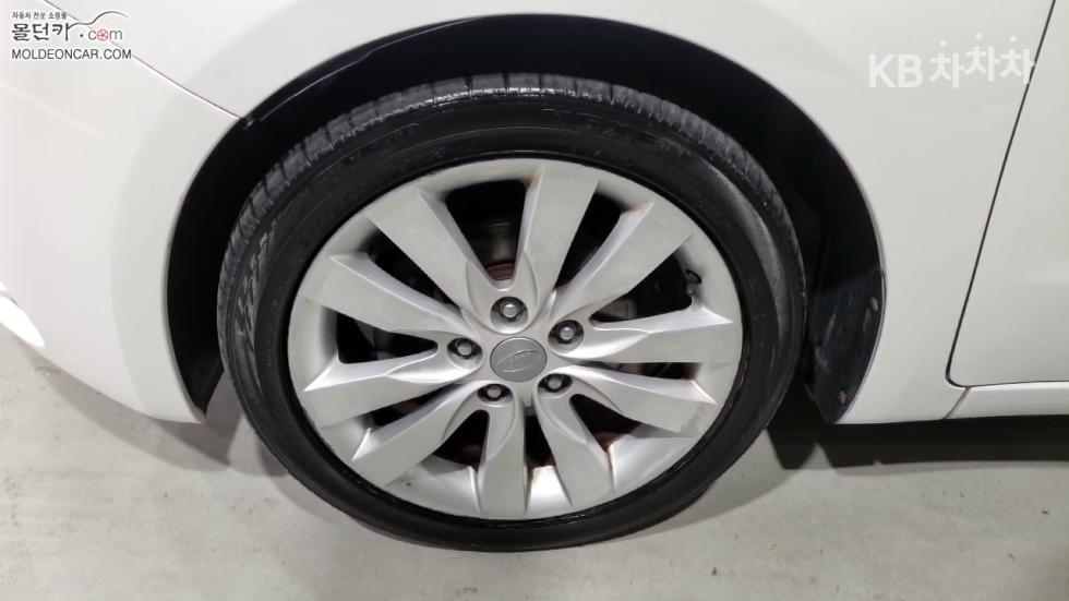 2013 - kia k3