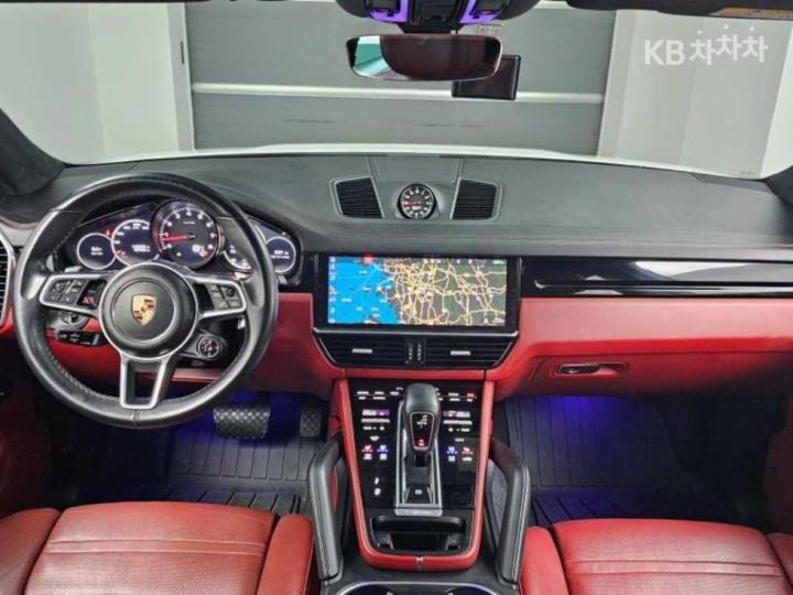 Porsche Cayenne 9Y0 3.0 Coupe Base Type 9