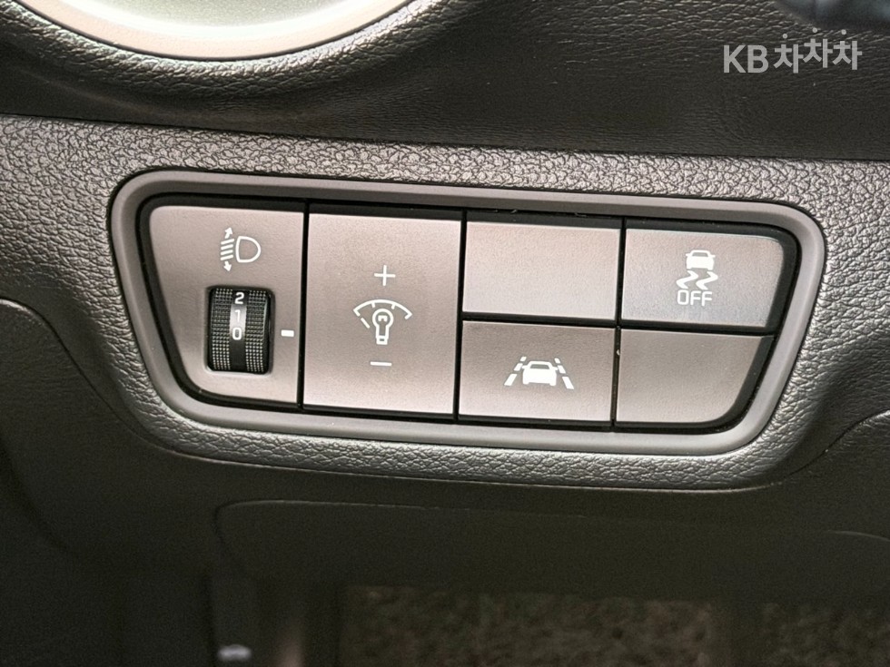 2020 - kia k3