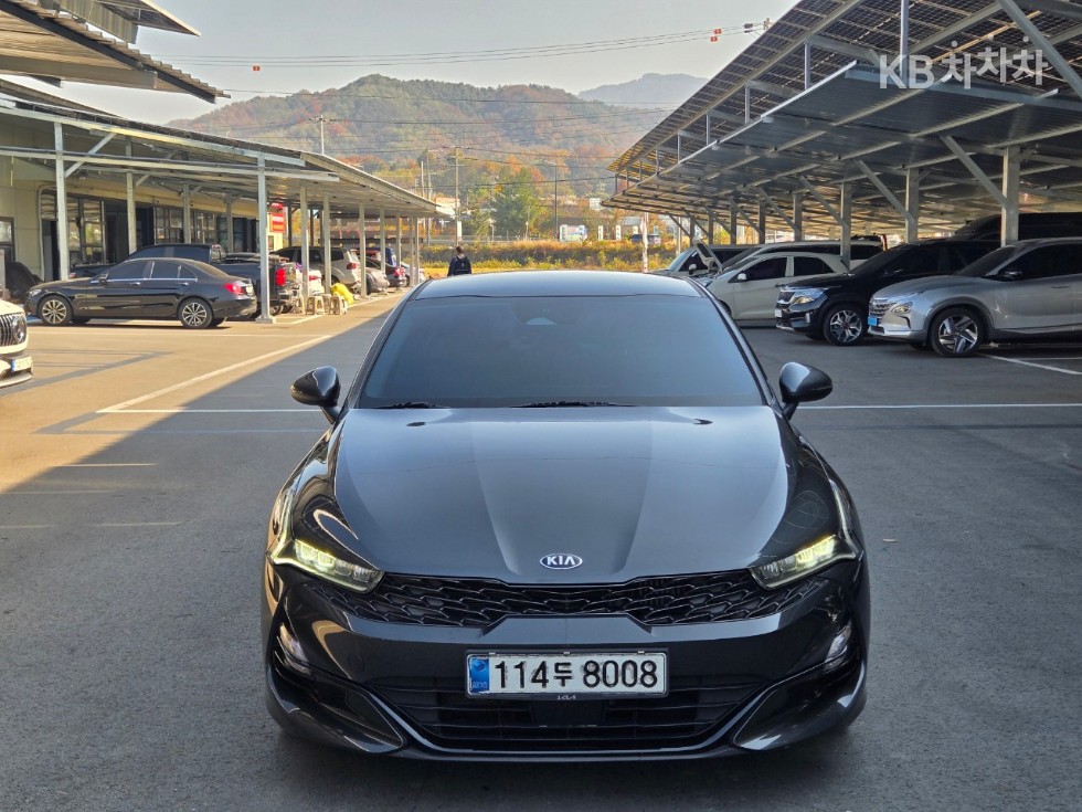 2021 - kia k5