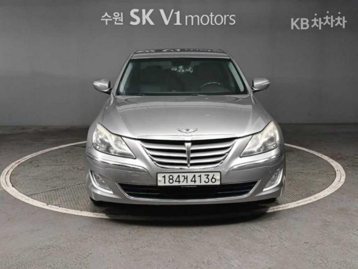 Hyundai Genesis BH330 LUXURY Base Type 2