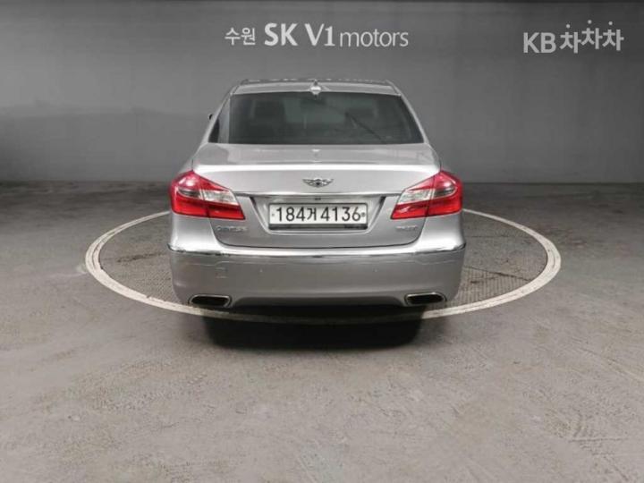 Hyundai Genesis BH330 LUXURY Base Type 3