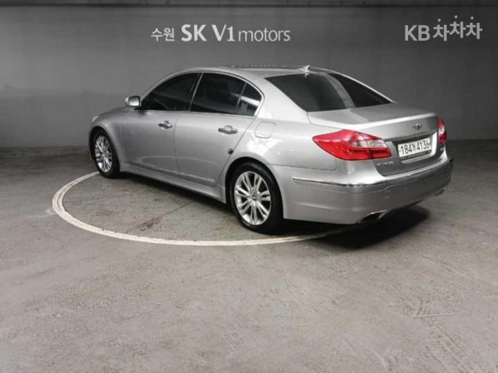 Hyundai Genesis BH330 LUXURY Base Type 4