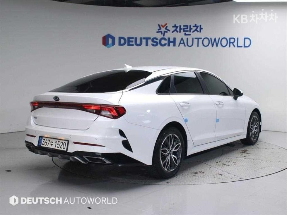 2020 - kia k5