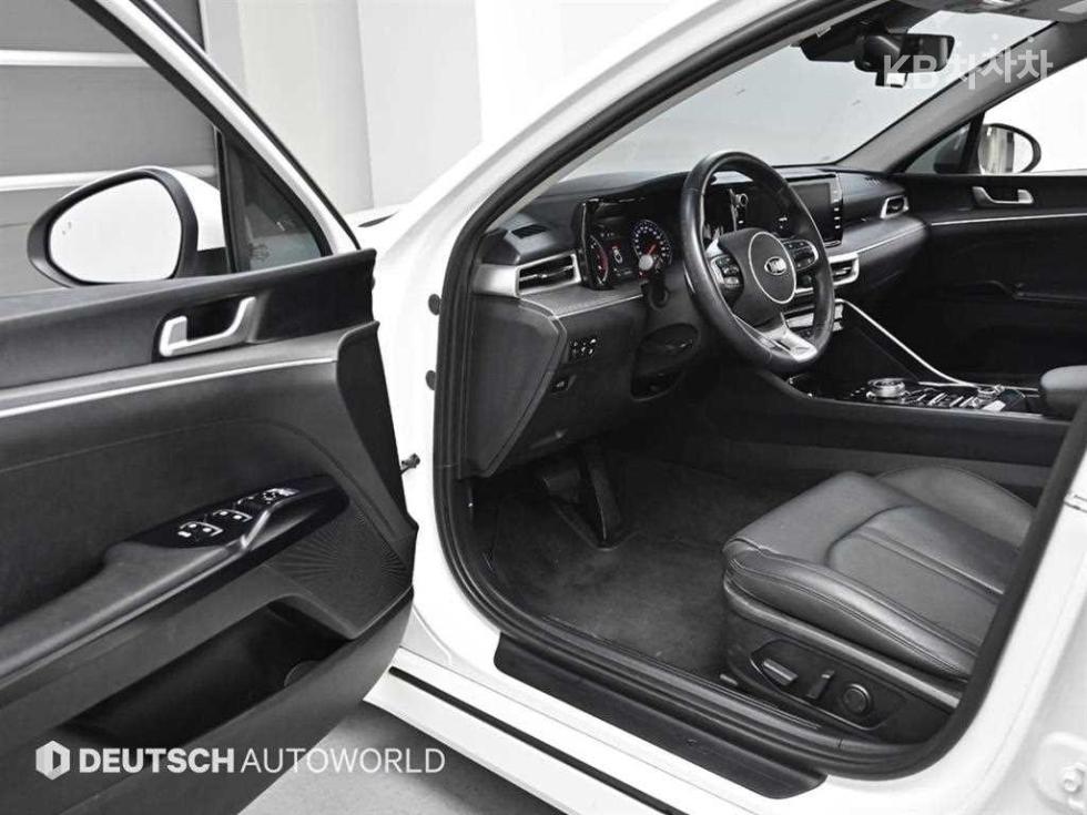 2020 - kia k5