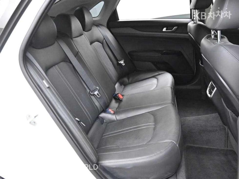 2020 - kia k5