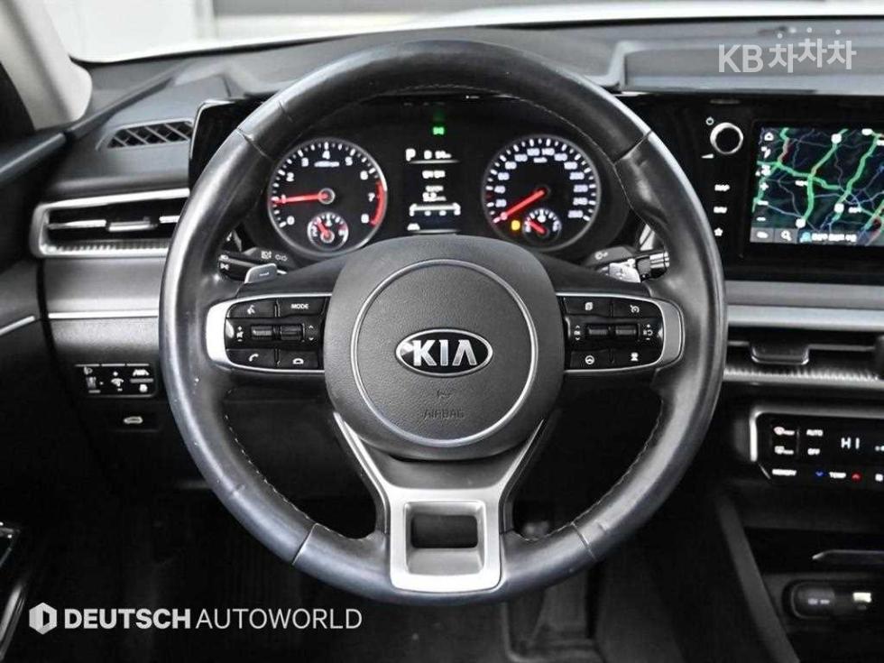 2020 - kia k5