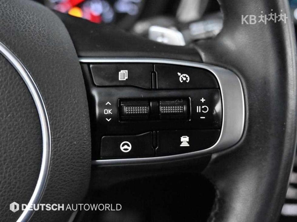 2020 - kia k5