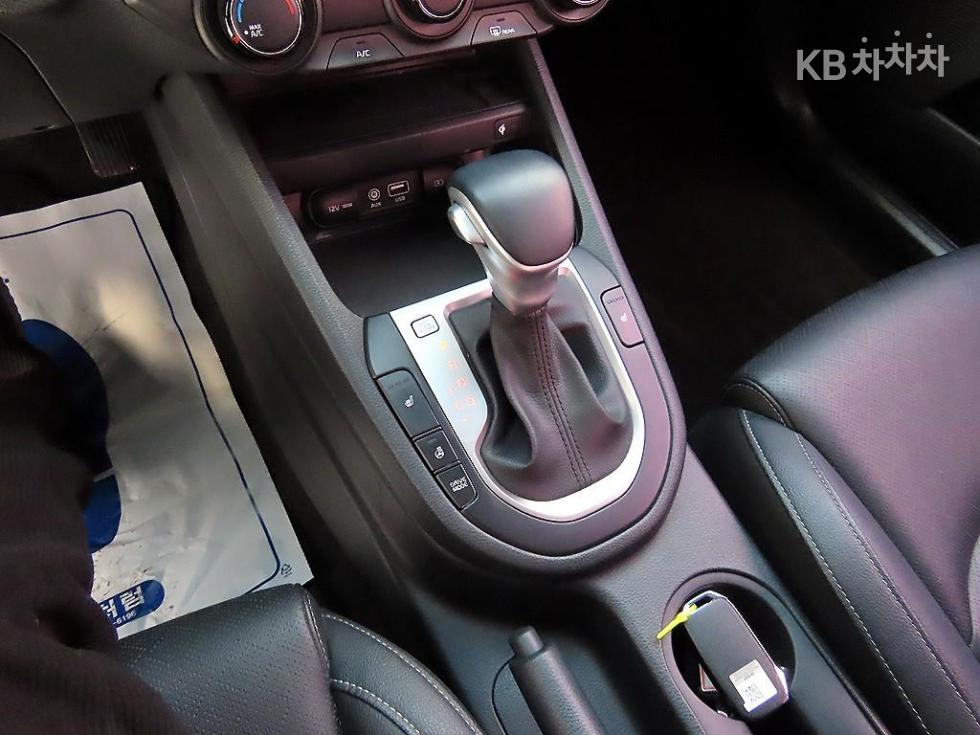 2021 - kia k3