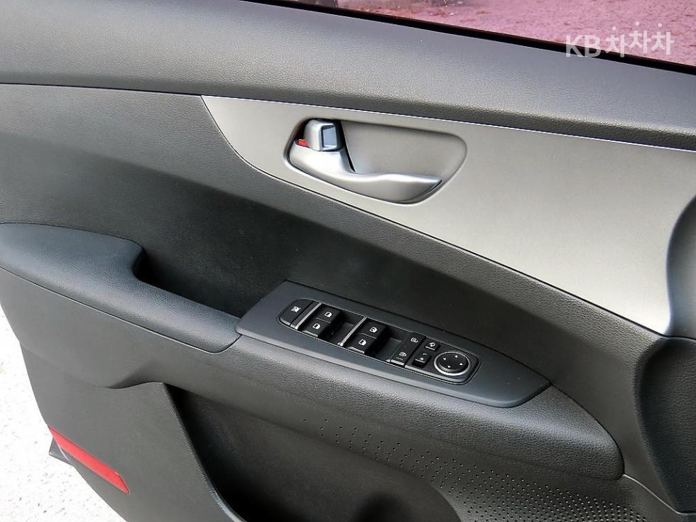 2021 - kia k3