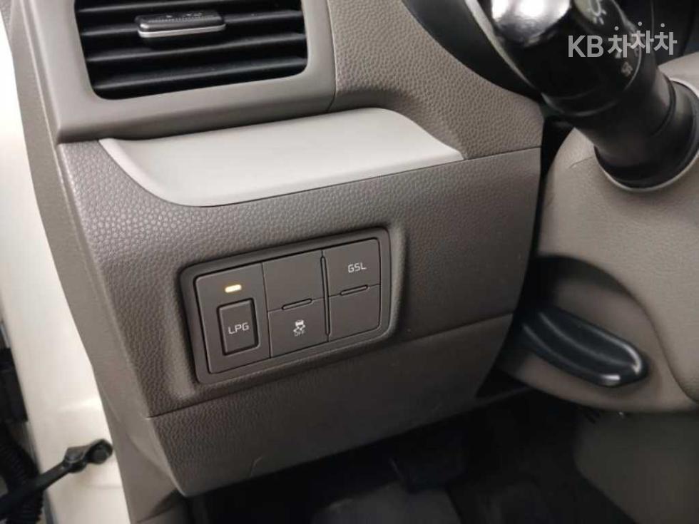 2016 - kia morning
