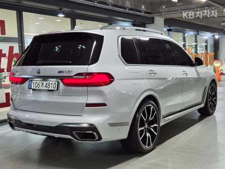 BMW X7 — miniaturë 4
