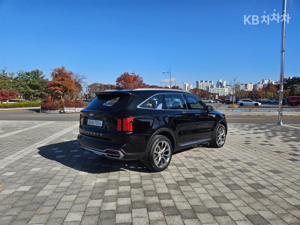 2021 - kia sorento