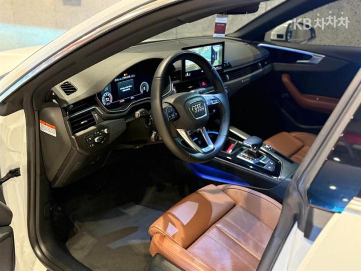 Audi A5 8W6 40 TFSI Quattro Sportback Premium 6