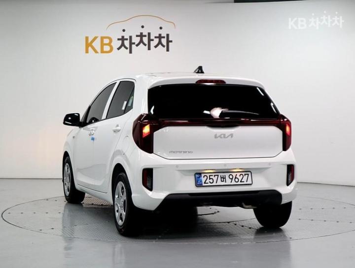 Kia Morning 1.0 Gasoline Trendy - фото 4