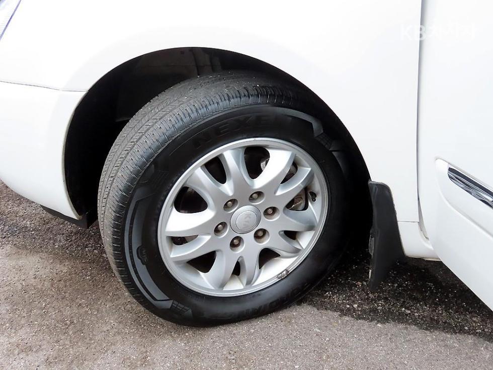 2013 - kia carnival