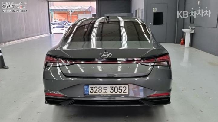 Hyundai Avante 1.6 Gasoline Inspiration - фото 4