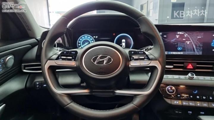 Hyundai Avante 1.6 Gasoline Inspiration - фото 11