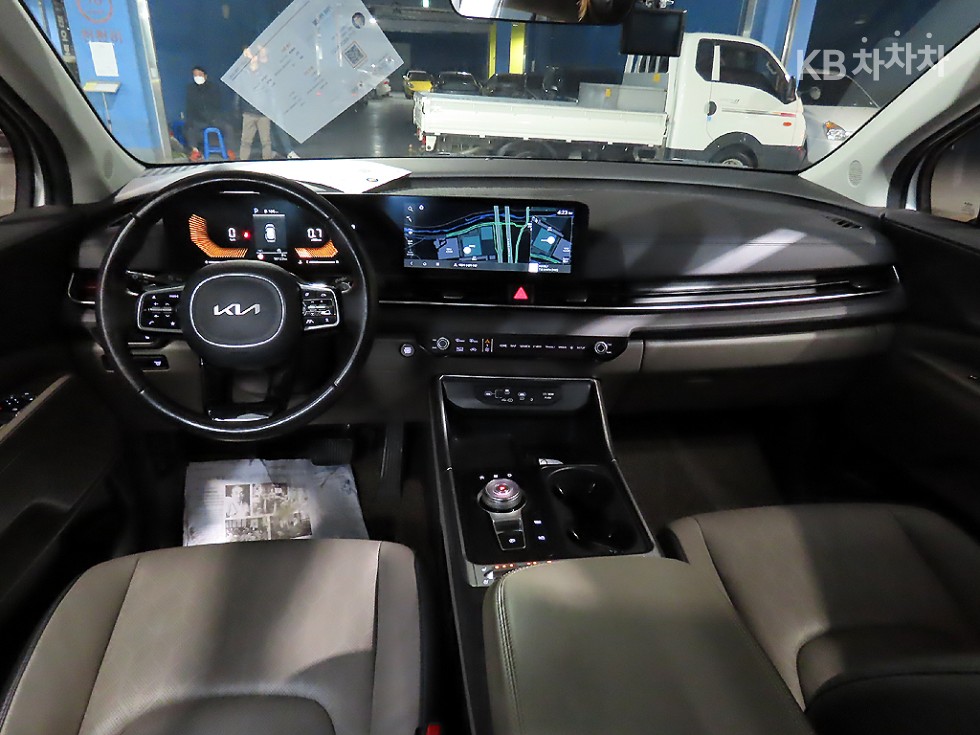 2024 - kia carnival