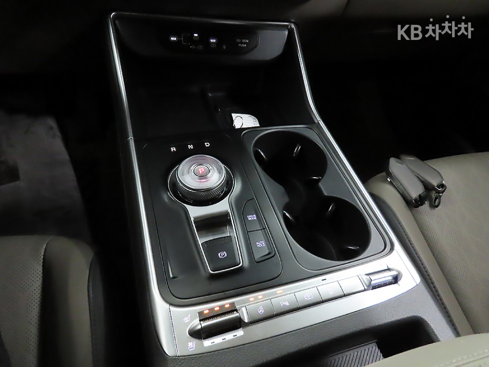 2024 - kia carnival