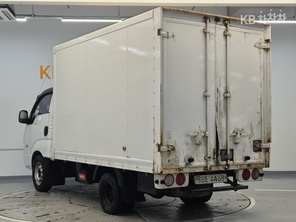 2013 - kia bongo iii