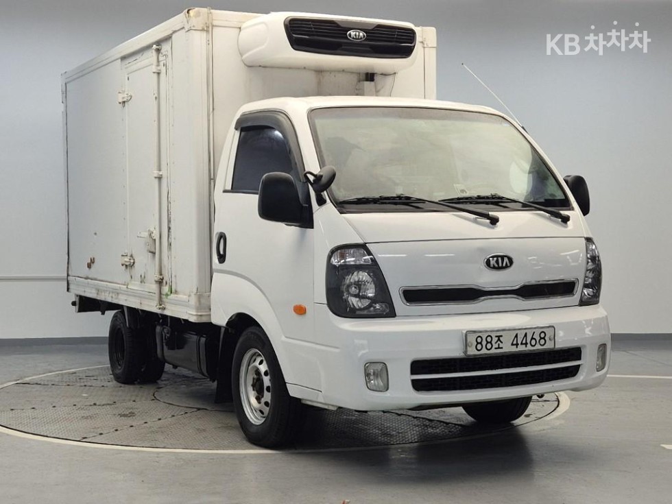 2013 - kia bongo iii