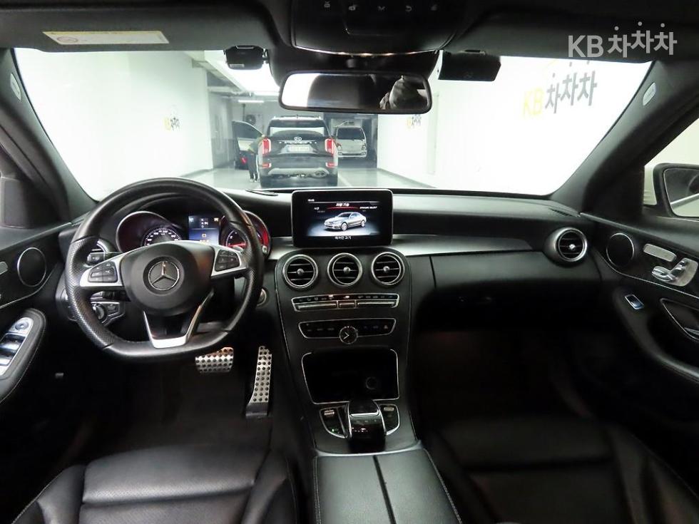 2017 - mercedes-benz c-class