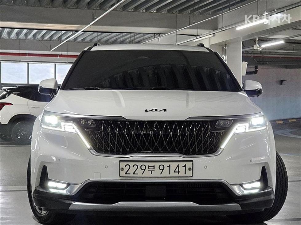 2021 - kia carnival