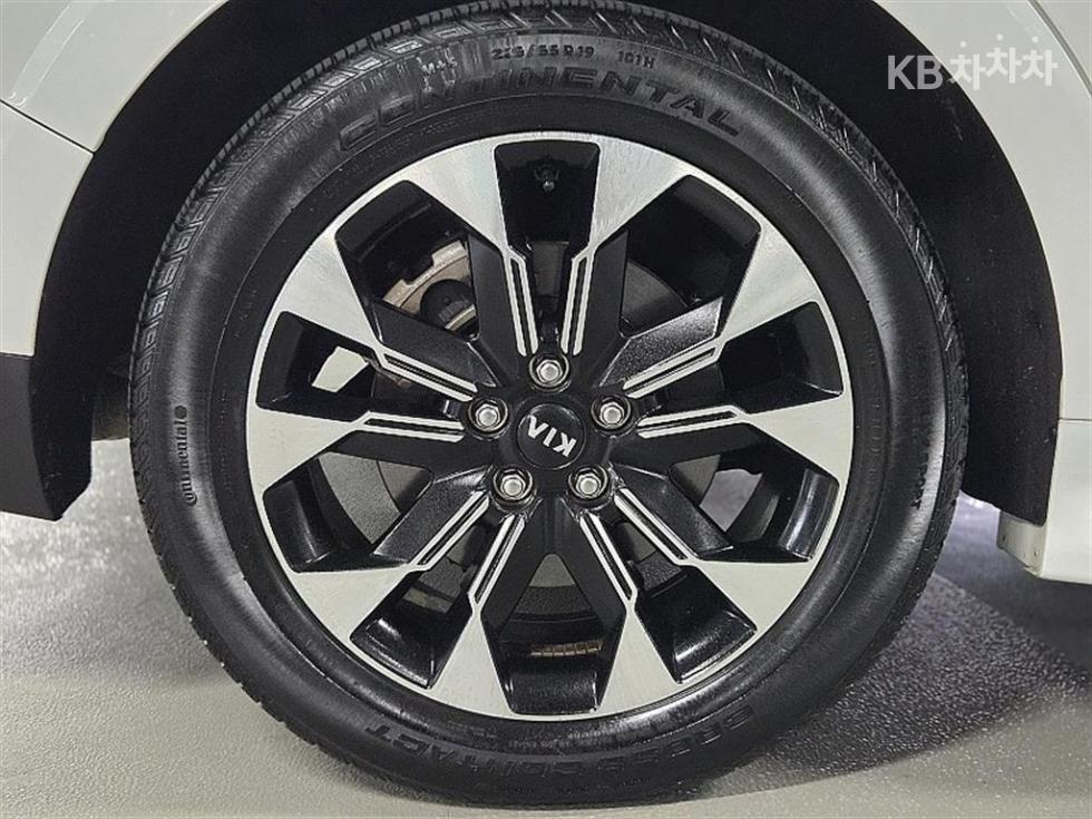 2021 - kia carnival