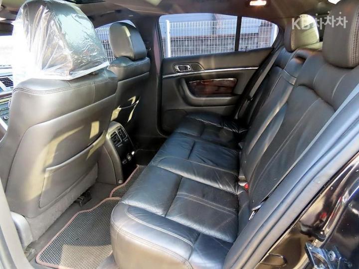 Lincoln MKS 3.7L V6 7