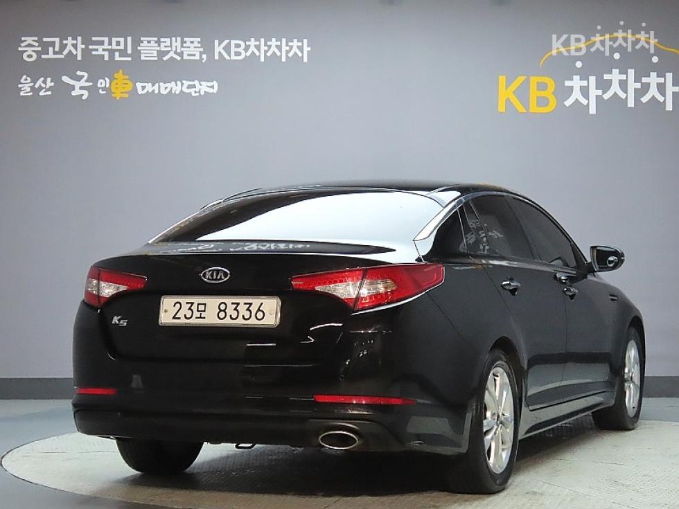 2011 - kia k5