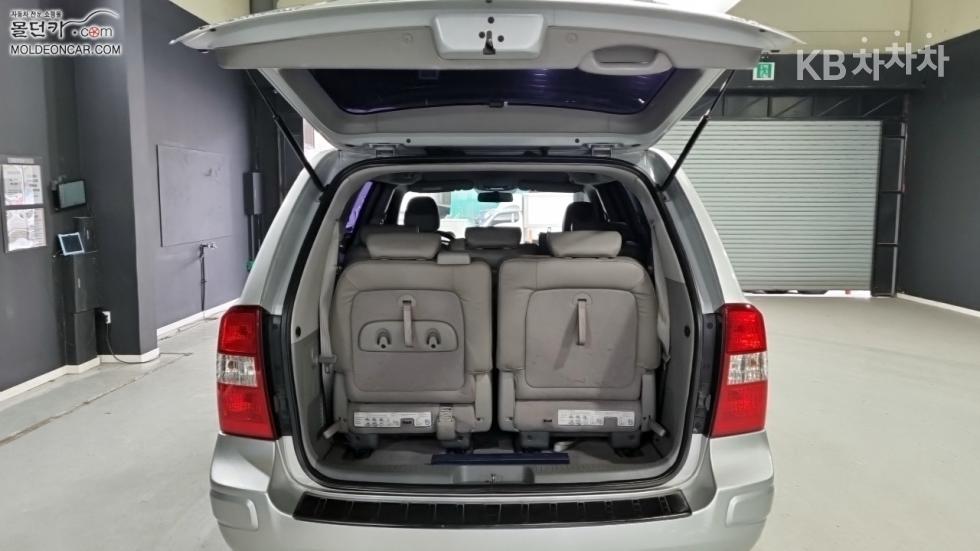2013 - kia carnival