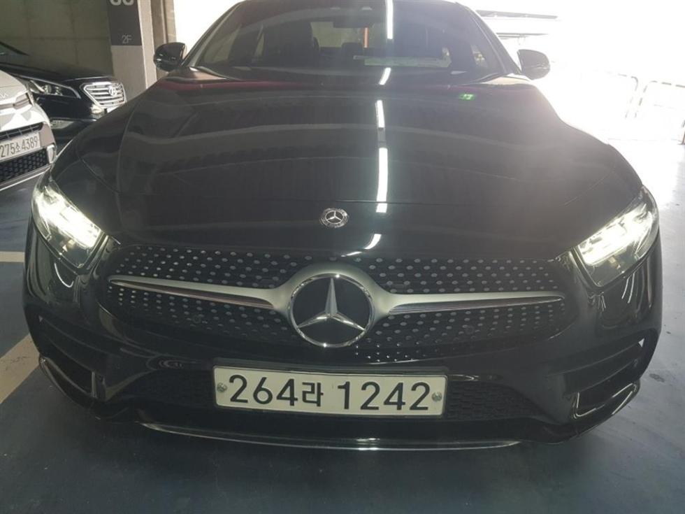Mercedes-Benz CLS-Class