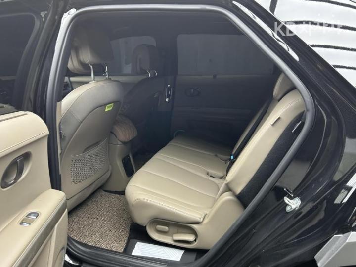 Hyundai IONIQ 5 NE Long Range AWD Prestige 9