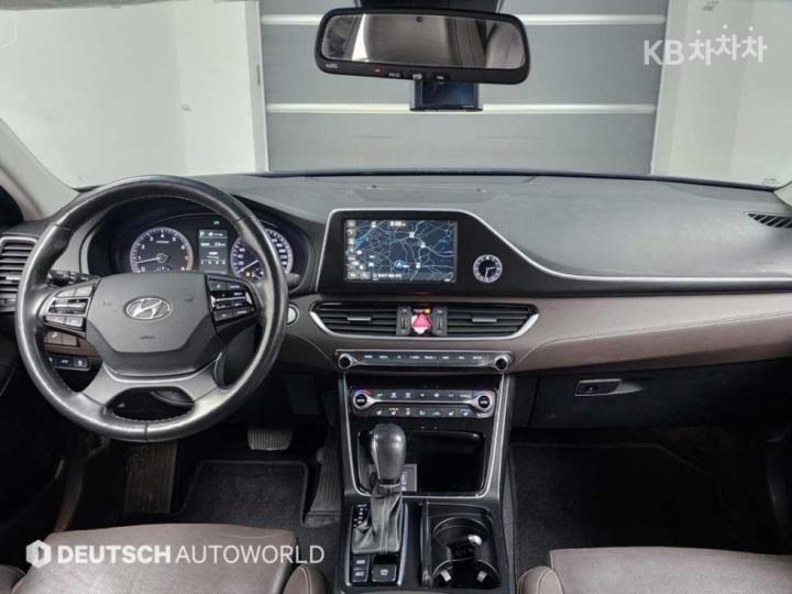 Hyundai Grandeur IG 3.0 Exclusive Special 8