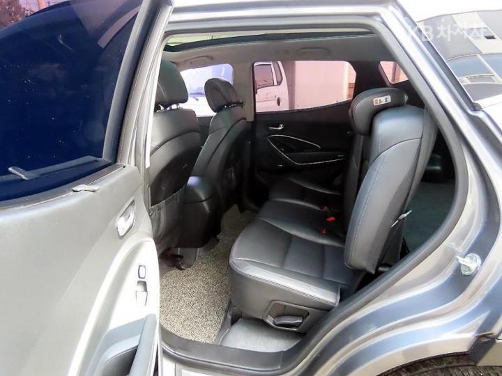 Hyundai Santa Fe DM R2.0 4WD EXCLUSIVE Special 7